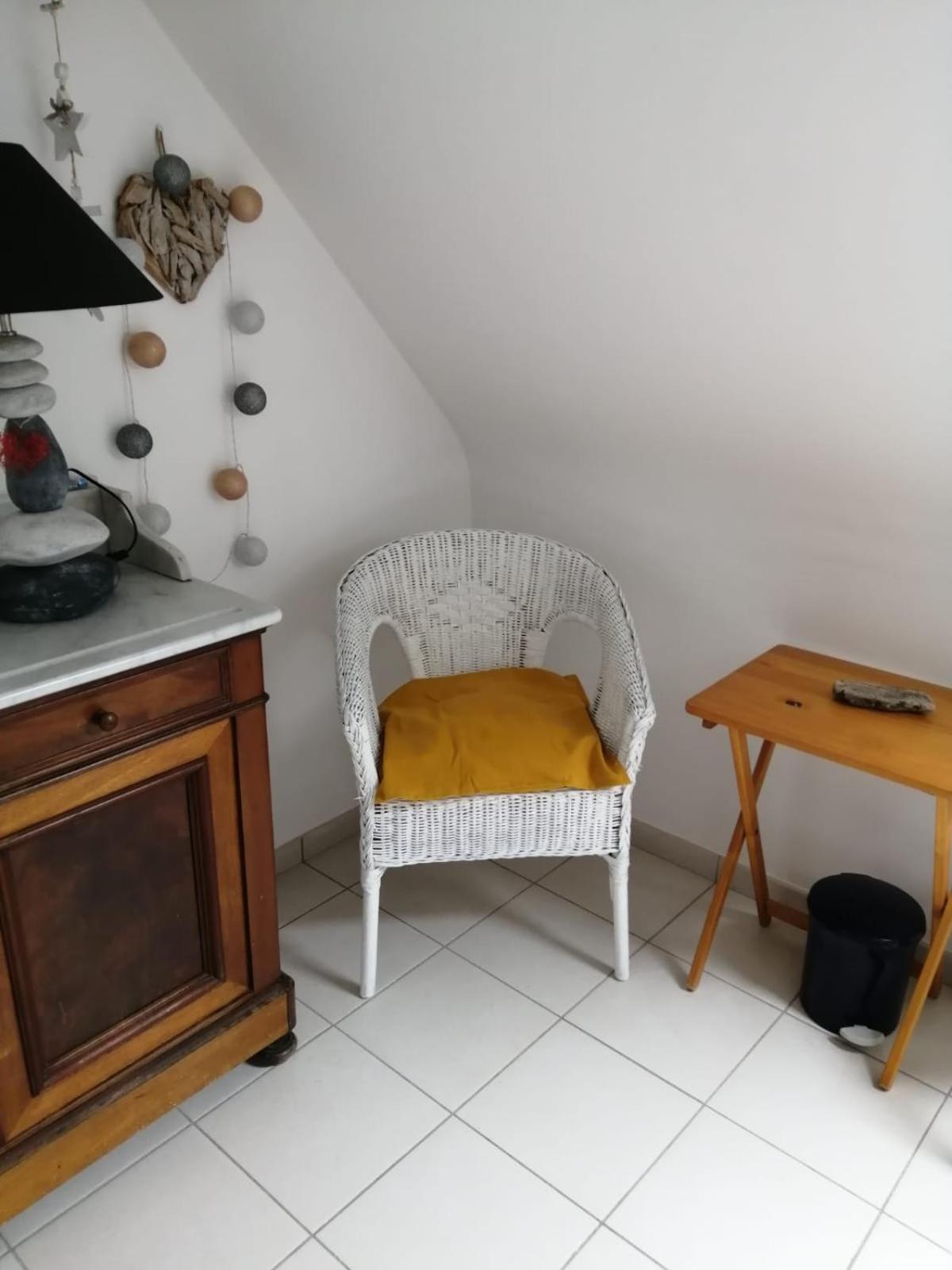 On Dirait Le Sud Hotell Chievres Exteriör bild